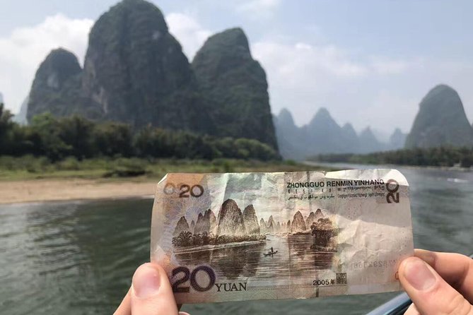 1-Day Guilin Tour to Reed Flute Cave, Xianggong Hill, Bamboo Boat and Night Show - Xianggong Hill: the best view requires work