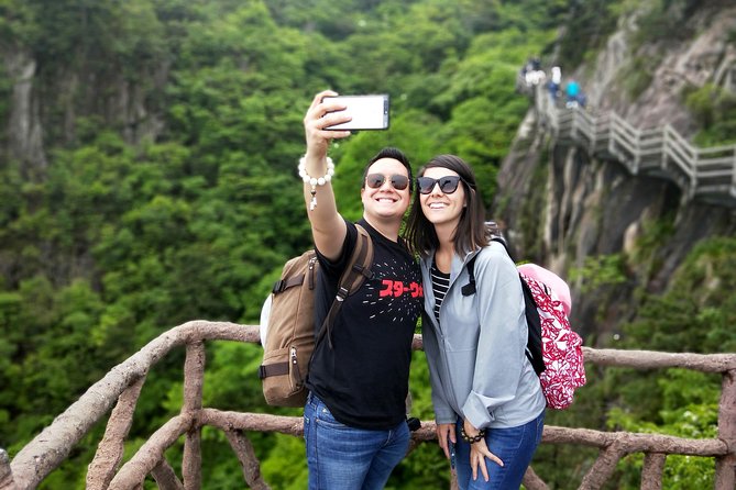 1-Day Mt. Huangshan Tour with Optional Hongcun & Xidi Village - Why a one-day Huangshan tour can be worth it