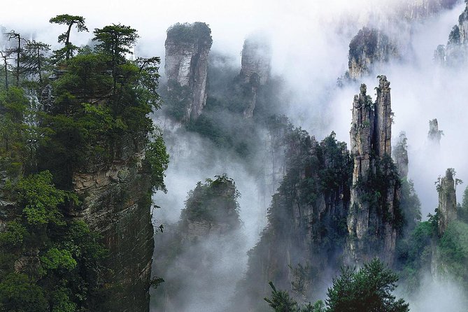1-Day Private Zhangjiajie Tour to Tianmen Mountain & Glass Bridge - Key points at a glance