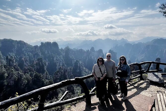 1-Day Private Zhangjiajie Tour to Tianmen Mountain & Glass Bridge - Two Zhangjiajie icons in one long day