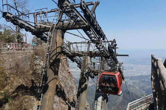 1-Day Zhangjiajie National Forest Park(Avatar) and Tianmen Mountain Private Tour - Tianzi Mountain and the 20-minute cable car