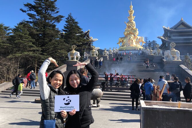 2-Day All Inclusive Leshan Giant Buddha and Emei Mountain Tour - Who should book this experience