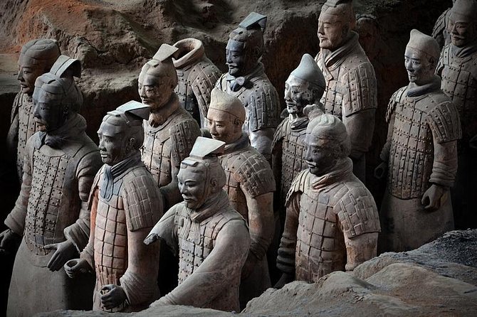 2-Day Classic Xi'an Tour Combo Package: Terracotta Warriors and Downtown Sightseeing - Day one: the Terracotta Warriors and two great pagodas