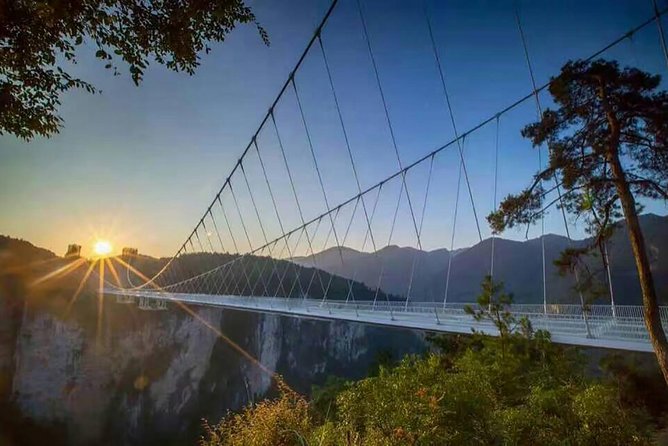 2-Day Mini Group to Avatar Mountain, Glass Bridge and Mt. Tianmen - Why a tiny group matters in Zhangjiajie