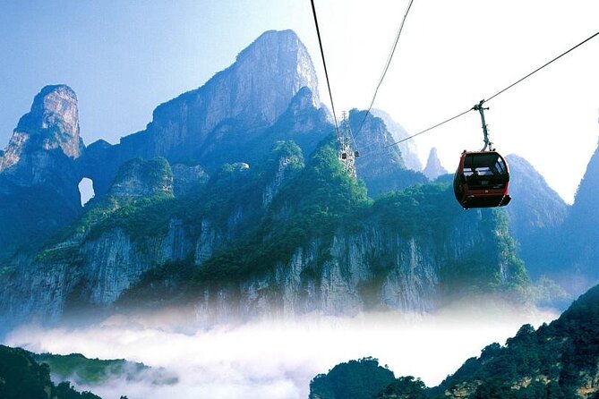 2-Day Private Tour to Mt.AVATAR & Glass Bridge & Mt.Tianmen - Day one: Bailong Elevator and the Avatar peaks