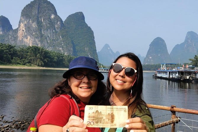2 days highlights tours : Longji rice terraces & Li River cruise - Yulong River and the Yangshuo countryside