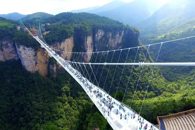 2 Days Zhangjiajie Private Tour for Avatar Mountain Discovery - Tianmen Mountain: cable car, temple, skywalk, and Heaven’s Door
