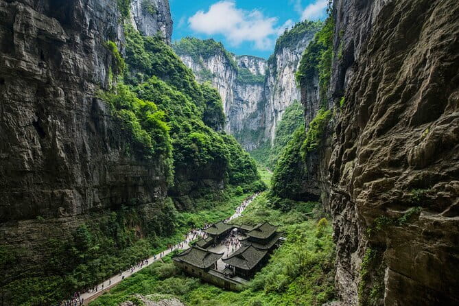 2Day Wulong Karst Park+Dazu Carvings World Heritage Private Tour - Key Points Before You Book