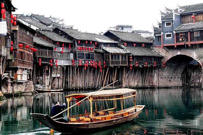 3-Day "A Bite" Of Mysterious West Hunan Tour (Zhangjiajie+Fenghuang) - Day one among Zhangjiajie’s sandstone pillars
