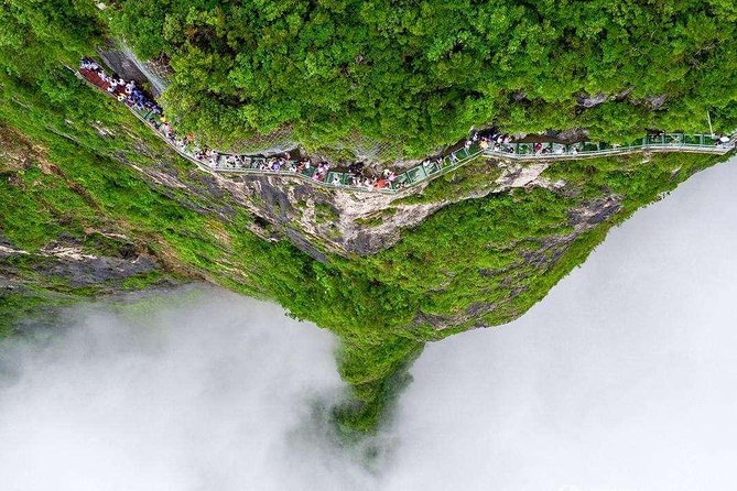 3-Day "A Bite" Of Mysterious West Hunan Tour (Zhangjiajie+Fenghuang) - The guide can shape the whole experience