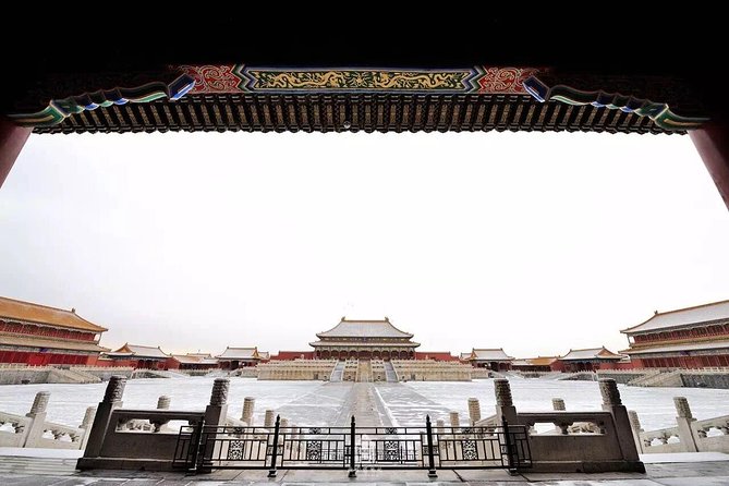 3-Day All-Inclusive Beijing Private Tour: Top Sights+Peking Duck - Day one: Tiananmen Square and the imperial heart of Beijing