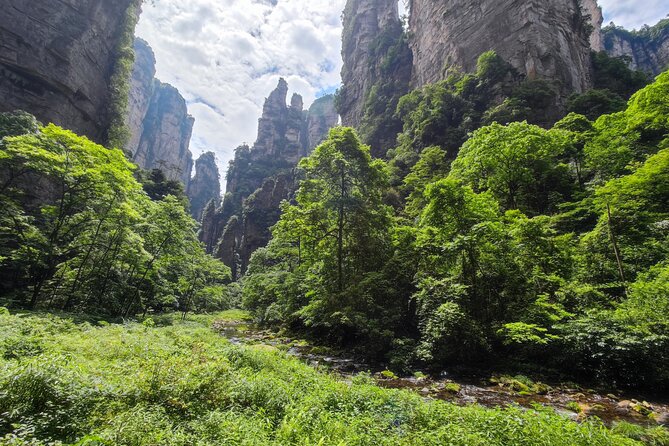 3-Day Zhangjiajie Panoramic Highlights Tour - Day two: glass, stone, and a giant cave