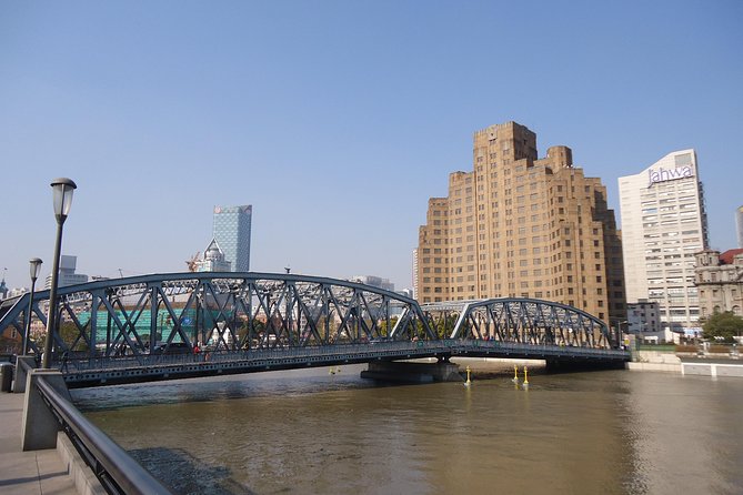 3-Hour Private Tour to Jewish Ghetto and Shanghai Bund - Stop two: the old Jewish neighborhood and stone-gate houses