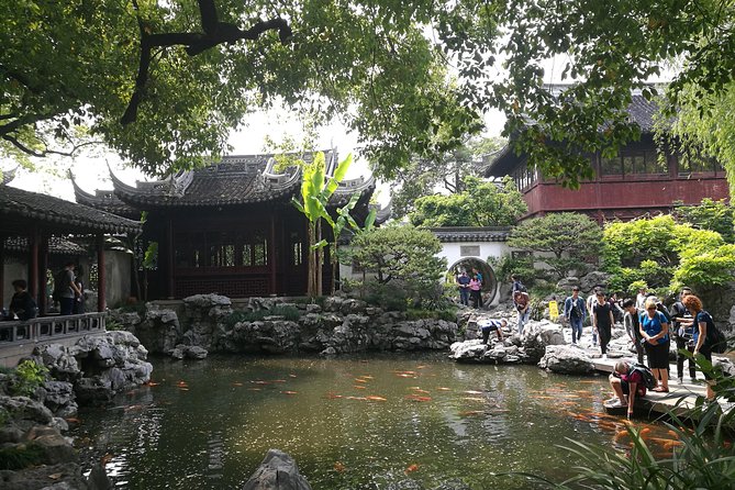 3-Hour Shanghai Yu Garden &Old Town Private Tour with Tea Tasting - Reading the Old City beyond the postcard view