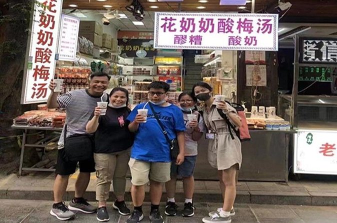 3-Hour Xi'an Muslim Street Food Walking Tour - The Wild Goose Pagoda fountain finale