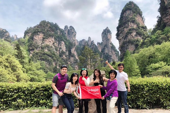 4-Day Zhangjiajie Tour to All Highlight Attractions with VIP Lift - Day Two: Stone Pillars and the Bailong Elevator