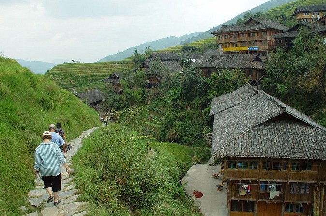 4 Days Guilin Essence and Yangshuo Countryside Tour - Guides, vehicles, meals, and accommodation