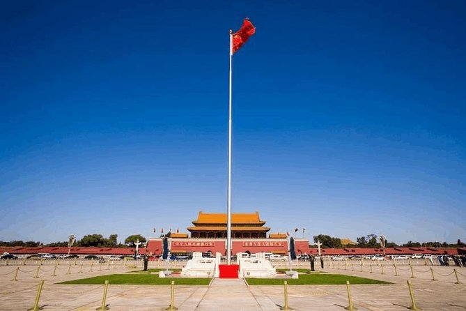 4-Hour Beijing Private Deep Tour Tiananmen Square Forbidden City - Tiananmen Square: one hour in Beijing’s civic center