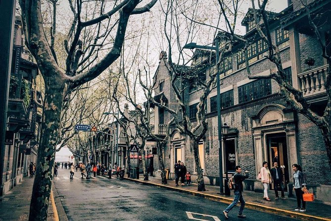 4-Hour Flexible Private Shanghai City Tour - A car, a driver, and less wasted time