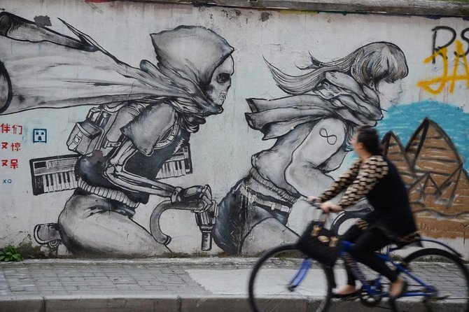 4-Hour Private Shanghai Art and History Tour - M50: Shanghai’s Former Factory District