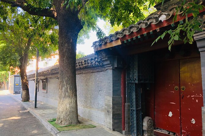 4-Hour Private Tour of Calligraphy Class, Hutong and Dumplings - What the hutong walk adds