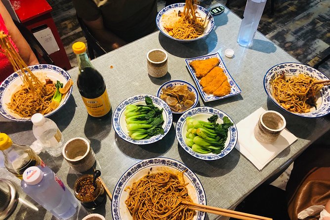 4-Hour Private Tour of Calligraphy Class, Hutong and Dumplings - Dumplings, noodles, and possible tea