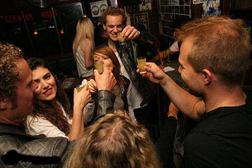 4-Hour Shanghai Pub Crawl (bars & nightclub hopping) - What the $23 Price Really Covers