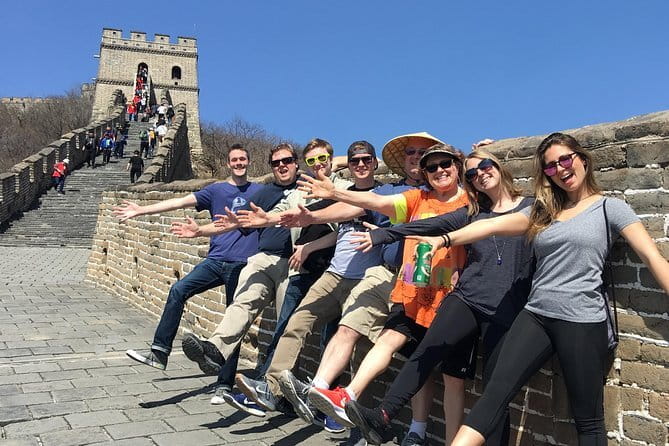 4-Hour Small Group Tour to Forbidden City with Entry Tickets - Meeting your guide and getting through security