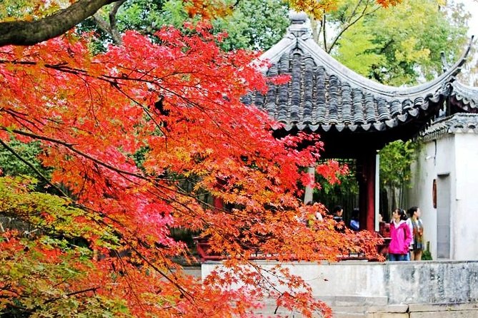 4-Hour Suzhou Private Flexible Tour with Garden and Boat Ride Option - Meeting your guide at a hotel or railway station