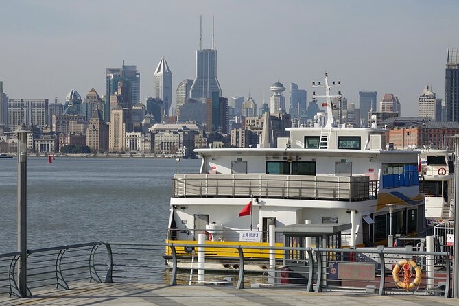 4-Hr Shanghai Tour: Food, Culture, Sightseeing, Cycling, Ferry - Crossing the Huangpu River like a commuter