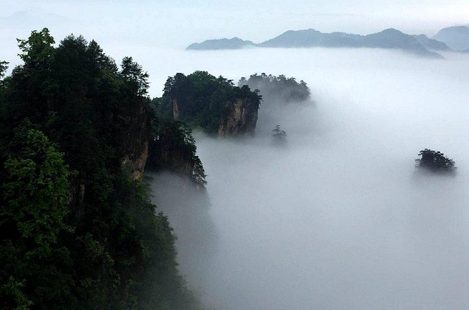 5-Day Combo Package of Zhangjiajie With Fenghuang (By Fast Train) - Day 4: Tianmen Mountain from the city