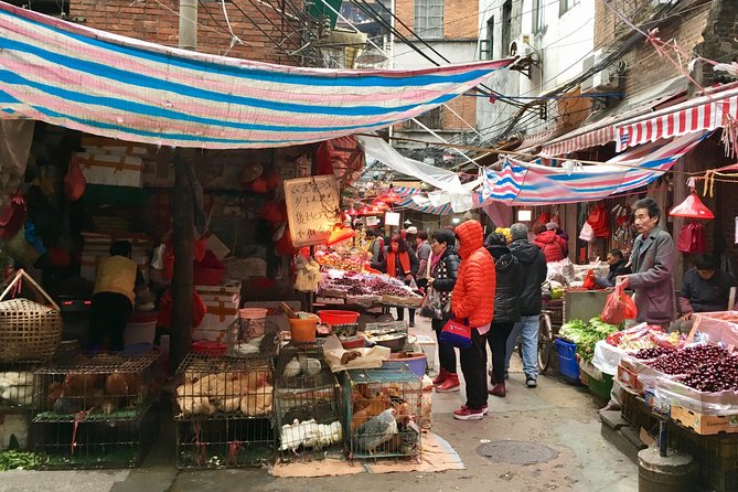 5-Hour Sai Kwan Walking Tour with Unique Food Tasting - Why this Sai Kwan walk works for a first visit