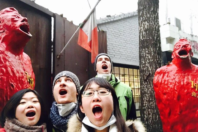 6-Hour Private Beijing Tour: Flower and Fish Market, Panjiayuan Antique Market and 798 Art Zone - Starting at Shilihe’s flower and fish market