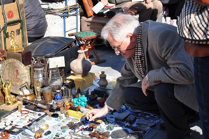6-Hour Private Beijing Tour: Flower and Fish Market, Panjiayuan Antique Market and 798 Art Zone - Who should book this experience