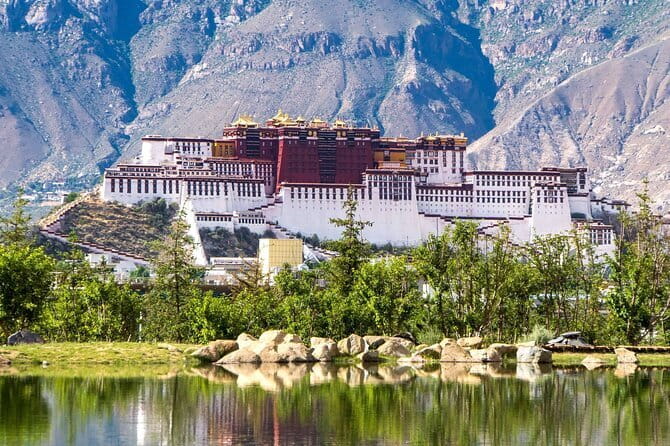 8 Day Tibet Classic Tour - Day 7: Namtso Lake and the 5,190-meter pass