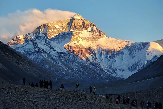9 Days Lhasa Gyantse Shigatse Everest Namtso Group Tour - Drepung, the Tibet Museum, and Norbulingka