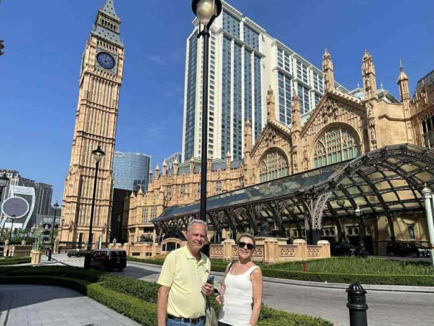 A Perfect Day in Macau: A Walking Tour from Ruins to Casinos - The guide makes or breaks the experience