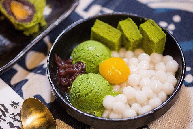 Afternoon Tea and Dessert Tour on the Huaihai Road in Shanghai - Tea ceremony in Xintiandi