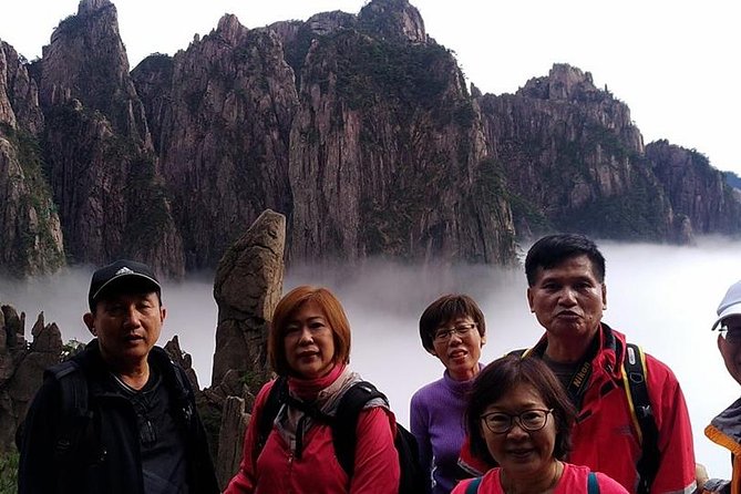 All inclusive Huangshan summit 1 day private tour-No shopping - From your Huangshan hotel to the mountain entrance
