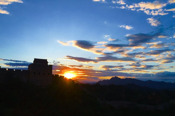 All inclusive Private Sunset Walking Tour at Jinshanling Great Wall from Beijing - The 2.5-hour ride from Beijing