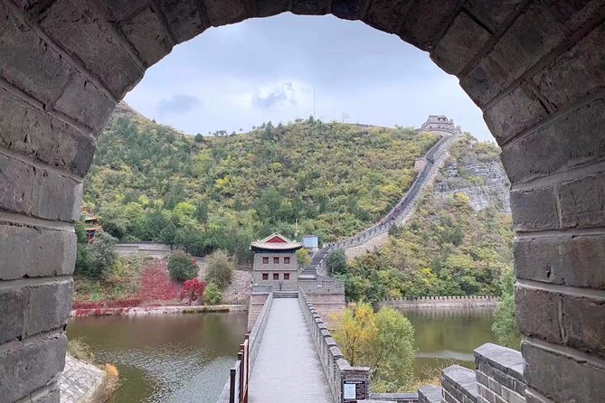 All Inclusive Private Tour: Juyongguan Greatwall, Sacred Road, MingTombs - Peking duck and the useful details of lunch
