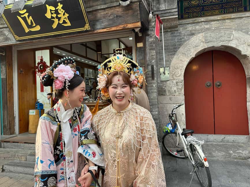 All-Inclusive Tour: Tiananmen Sq, Forbidden City, Great Wall - Guides make or break a packed itinerary