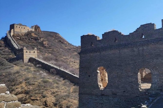 Beijing: 2-day Small Group Great Wall Hiking Gubeikou&Jinshanling - Day one: climbing into Jinshanling