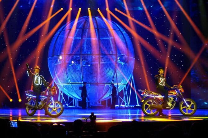 Beijing Acrobatic Show in Red Theater with Guide and Transfer - Why the private transfer matters in Beijing