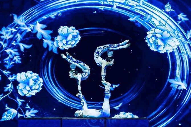 Beijing Acrobatics Show Ticket - Inside Red Theatre on Xingfu Avenue