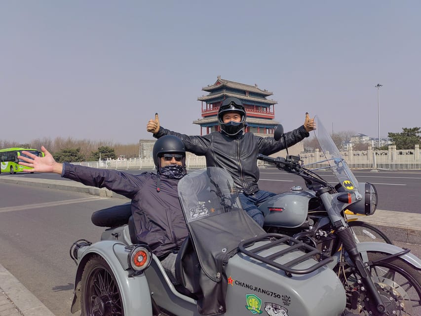 Beijing：Ancient & Modern City Tour by Sidecar(Day/Night) - What the guide adds to the experience
