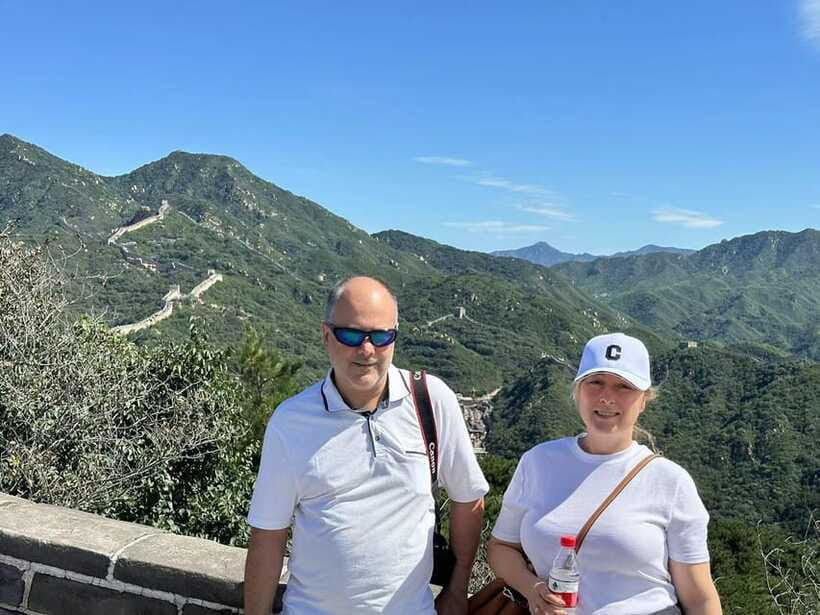 Beijing: Badaling Great Wall Private Tour w Language Option - The one-hour shopping stop deserves a clear answer