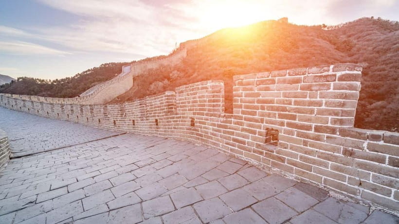 Beijing: Badaling Great Wall Ticket with Day & Night Options - Day bus tour with lunch included