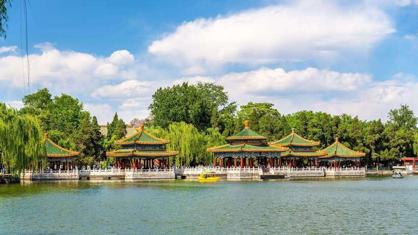 Beijing: Beihai Park Entry Ticket & English PDF Guidebook - Starting at Jade Island and the White Dagoba