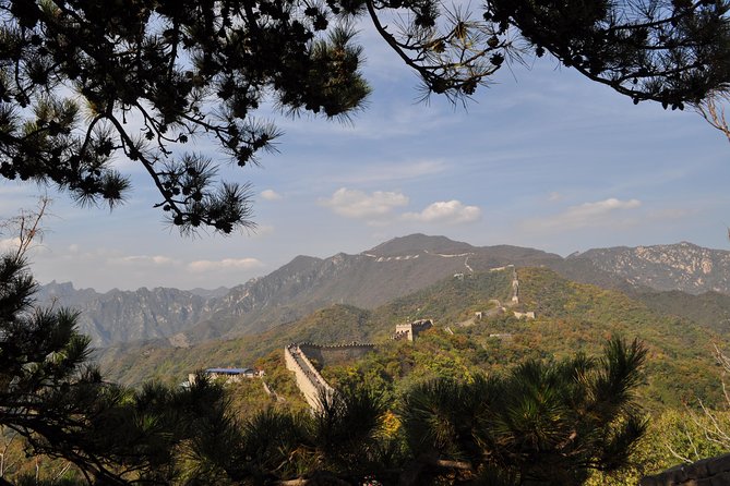Beijing Budget EXPRESS TAXI To Great Wall of China at MuTianYu - Why Mutianyu works well for a private visit